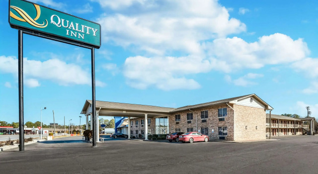Quality Inn Arkadelphia - University Area, Rezerwuj Hotel Hotele w Ozark z parkingiem, Parking