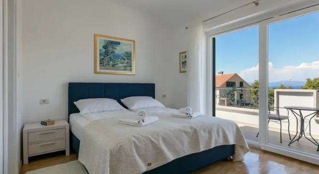 Villa Makarac - Heated Pool, Beach 140m & Kids Playground I Brač, Забронировать Вилла Виллы Окрестностей Сплита, Вилла