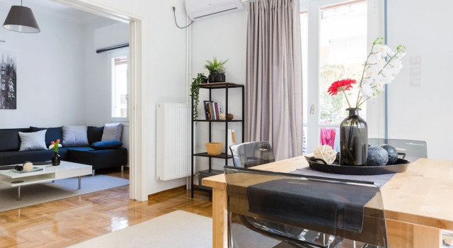 Апартаменты Newly Renovated Stylish Urban Flat