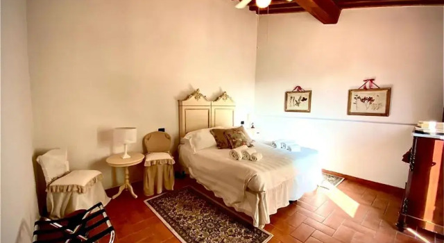 Podere Borgaruccio, Book Hotel Peccioli Tuscany