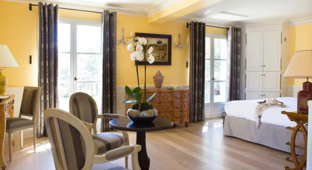 Полулюкс с балконом Hôtel & Spa du Castellet