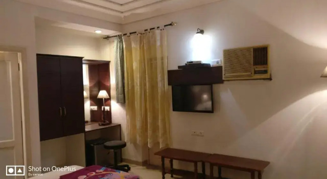 Номер Superior Samrat Hotel