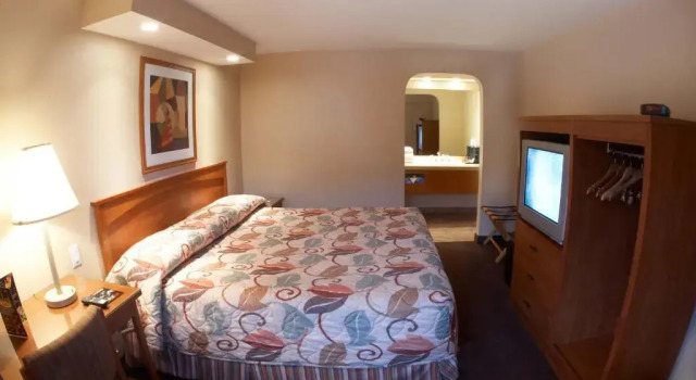 Двухместный номер Standard Premier Inns Thousand Oaks
