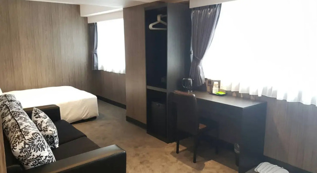 Семейный люкс с 3 комнатами Hotel 6 - Ximen