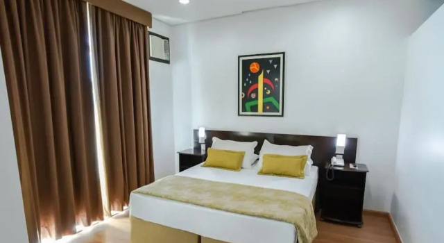 Podium Apart Hotel, Забронировать Апарт-отель Варжинья Минас-Жерайс