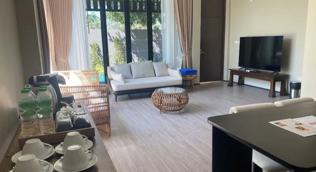 Семейная вилла с балконом Triple Tree Beach Resort