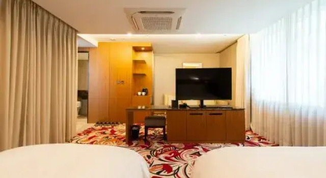 Двухместный номер Standard Shin Shin Hotel Jeju Airport