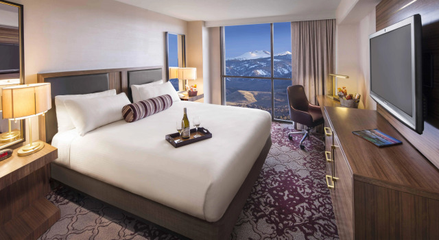 Eldorado Reno, A Caesars Destination, Забронировать Отель Отели Рино с парковкой, рядом с Парк развлечений Грейт Бейсин Адвенчер, Парковка