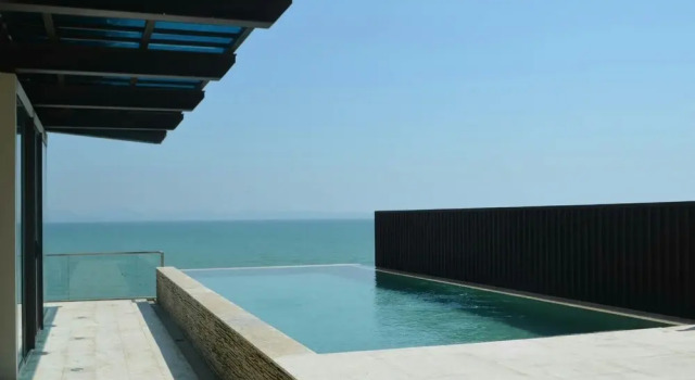 Tananza Pool Villa Siray Phuket