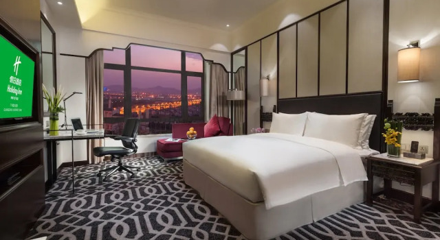 Двухместный номер Standard Holiday Inn Airport Guangzhou by IHG