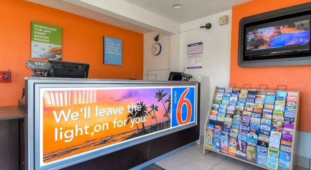Motel 6 Los Angeles - Harbor City, Reserva ahora Motel Harbor City Área metropolitana de Los Angeles
