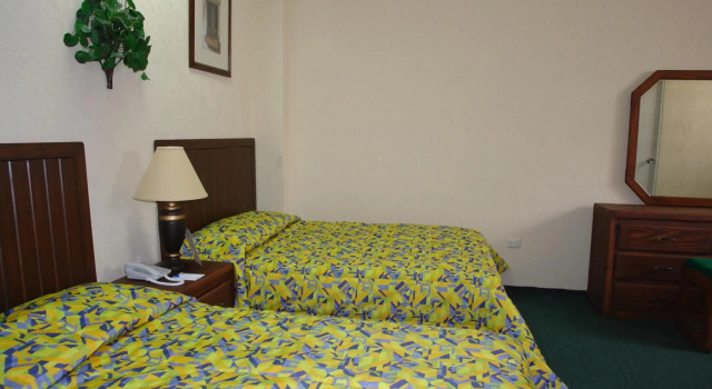 Hotel Fiesta Versalles