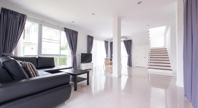 P Villa Buriram, Reserva ahora Villa Buri Ram 