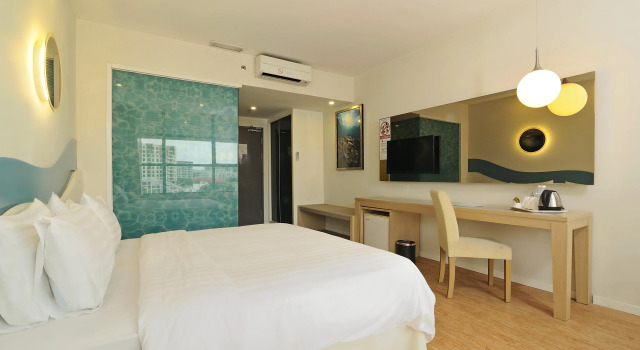 Двухместный номер Deluxe Oceania Hotel