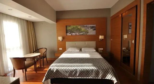 Одноместный номер Standard с балконом Halic Park Hotel