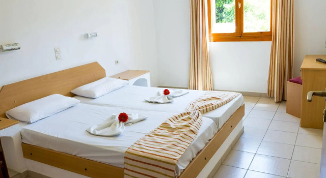 Ideal Hotel