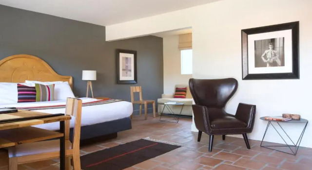 Люкс Цокольный этаж Santiago Resort - Palm Springs Premier Gay Men’s Resort