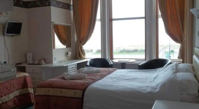 Одноместный номер Standard Palm Court Hotel