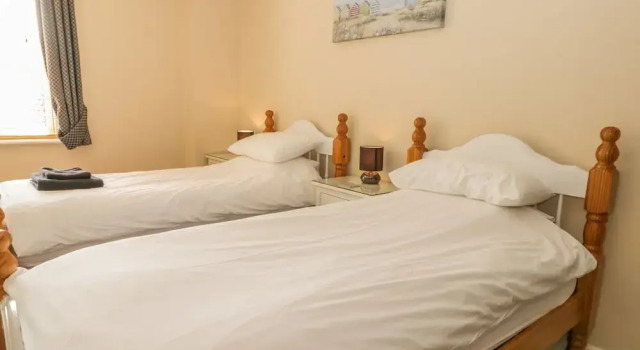 8 Richardson Court, Rezervați Casă de vacanță Whitby 