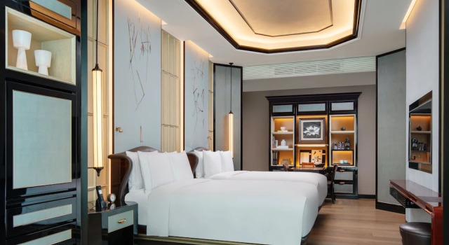 Двухместный номер Club Lounge Access с видом на озеро The Ritz-Carlton, Nanjing