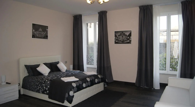 Трёхместный номер Standard Arch Rome Suites