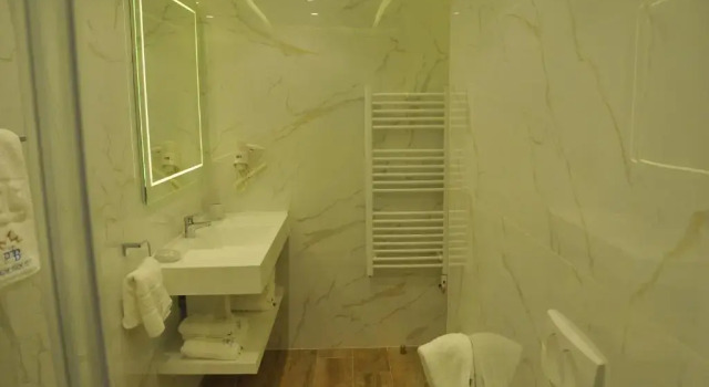 Люкс Deluxe Paradise Beach Hotel