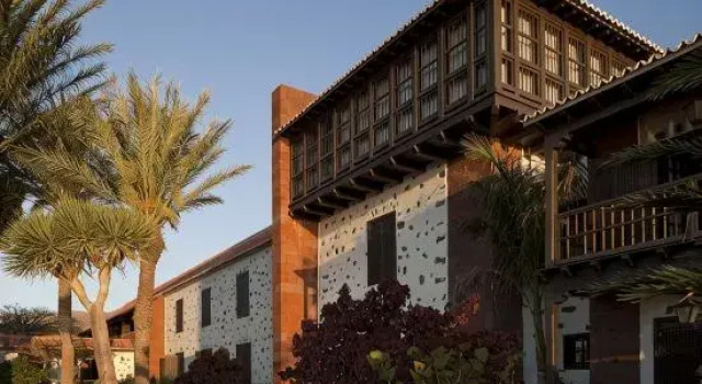 Полулюкс Parador de La Gomera