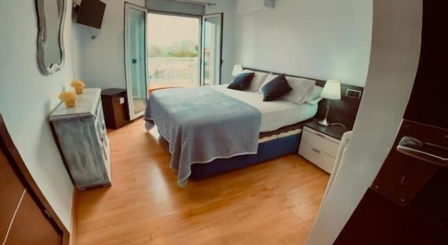 Standard room with balcony Red House Rooms