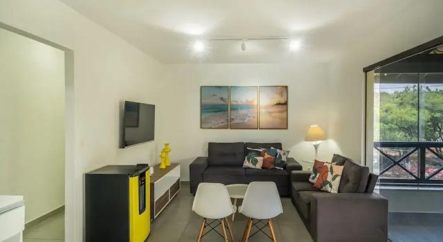 Comfortable Apartment w Pool in Guarajuba Gch0201