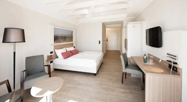 Hotel Strandhof, Забронировать Отель Бальтрум East Frisian Islands