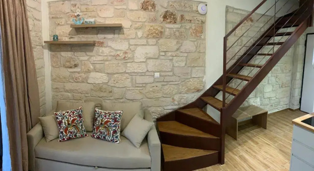 Delejo Resorts & Suites, Забронировать Отель Флогита 