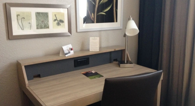 Люкс c 1 комнатой Country Inn & Suites by Radisson, Bloomington at Mall of America, MN