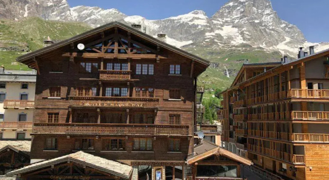 Hotel Punta Maquignaz, Забронировать Отель Бизнес-отели Брей-Червиния, рядом с Лыжный подъемник Червиния, 4* 5*