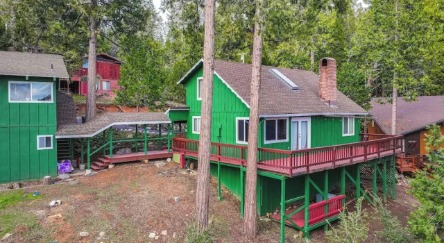 Коттедж Cozy Mi-Wuk Village Cabin: 18 Mi to Dodge Ridge