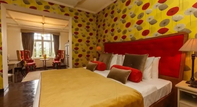Taylors Hill, Забронировать Отель Отели Канди 4 звезды, 4*