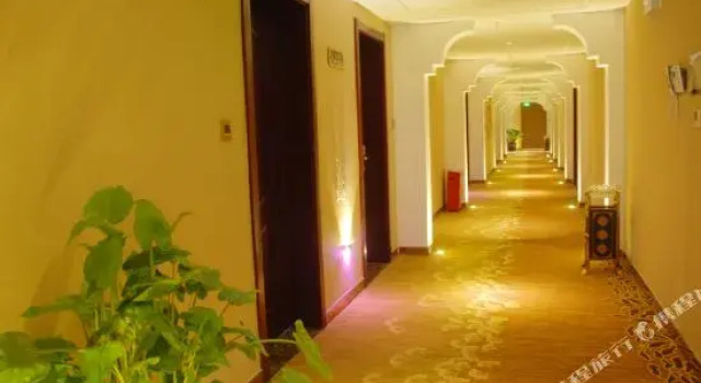 伊川天意文化酒店, Rezervovat Hotel Luo-jang Henan
