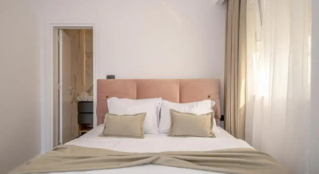 Апартаменты N&N Lux Guest house