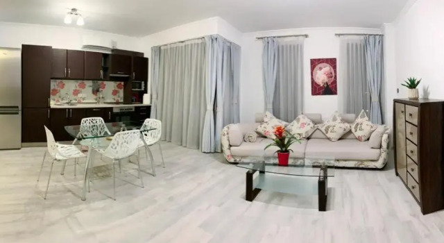 Полулюкс Red Hotel Riviera Suite & Lake