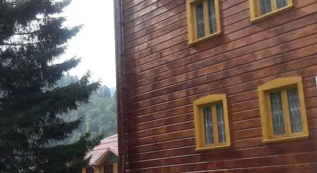 Meleklerin Evi Apart