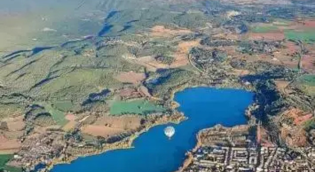 Aroa s Lake, Забронировать Апартаменты/квартира Отели Баньолес с парковкой, Парковка