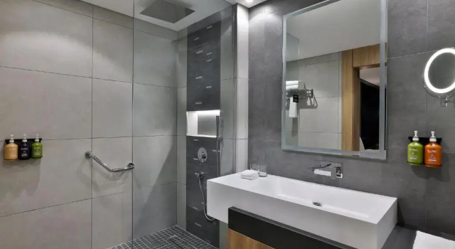 Люкс c 1 комнатой Holiday Inn & Suites Al Khobar by IHG