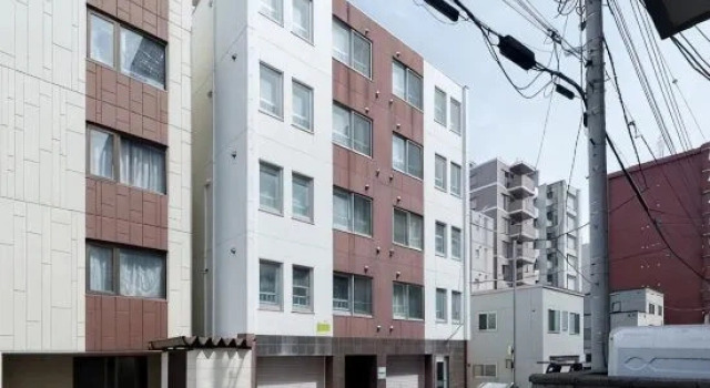 [3 beds] [7-minute walk to the subway] [2-minute walk to a convenience store] [Apartment]