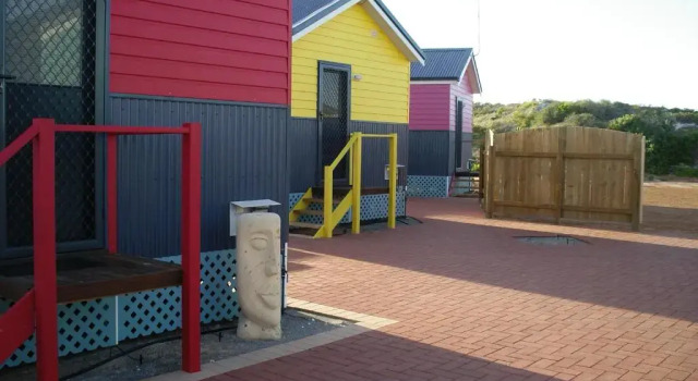 Студия с балконом Dongara Tourist Park