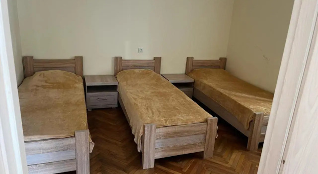 Guest Time, Rezerwuj Pensjonat Hotele w Imereti z parkingiem, Parking
