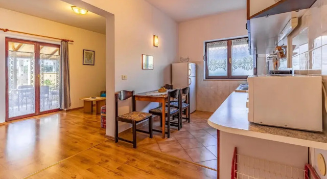 Amazing Home in Pula With Wifi and 1 Bedrooms, Rezervovat Hotel Veli Vrh Istrie