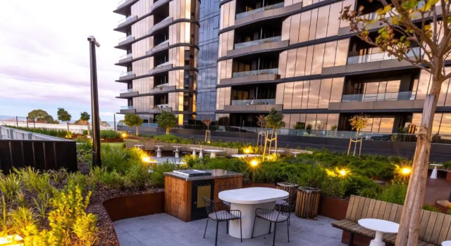 Апартаменты Luxury Astra Apartments Glen Waverley