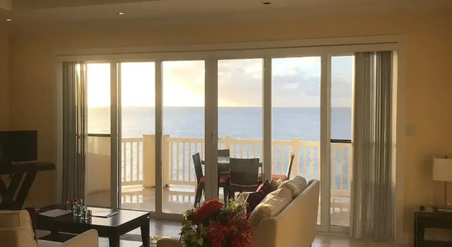 Вилла Premium The Hamilton Beach Villas & Spa