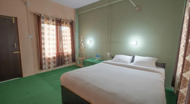SPOT ON 638 Bardiya Gaida Camp