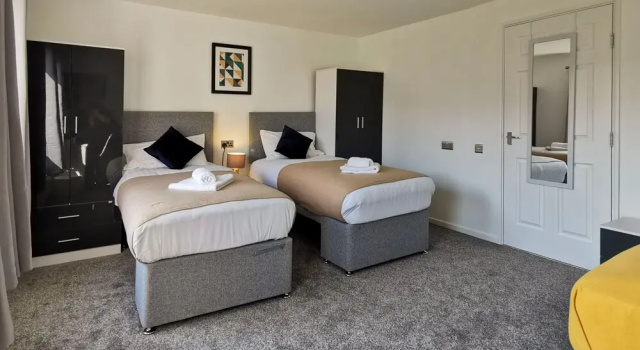 Коттедж Clayton House by Your Lettings UK