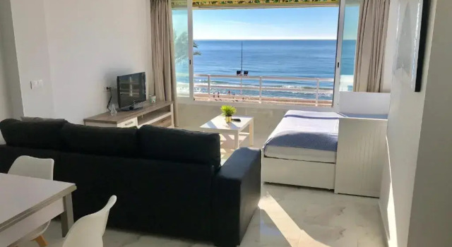 Студия Levante Beach Seafront Blueline Studio